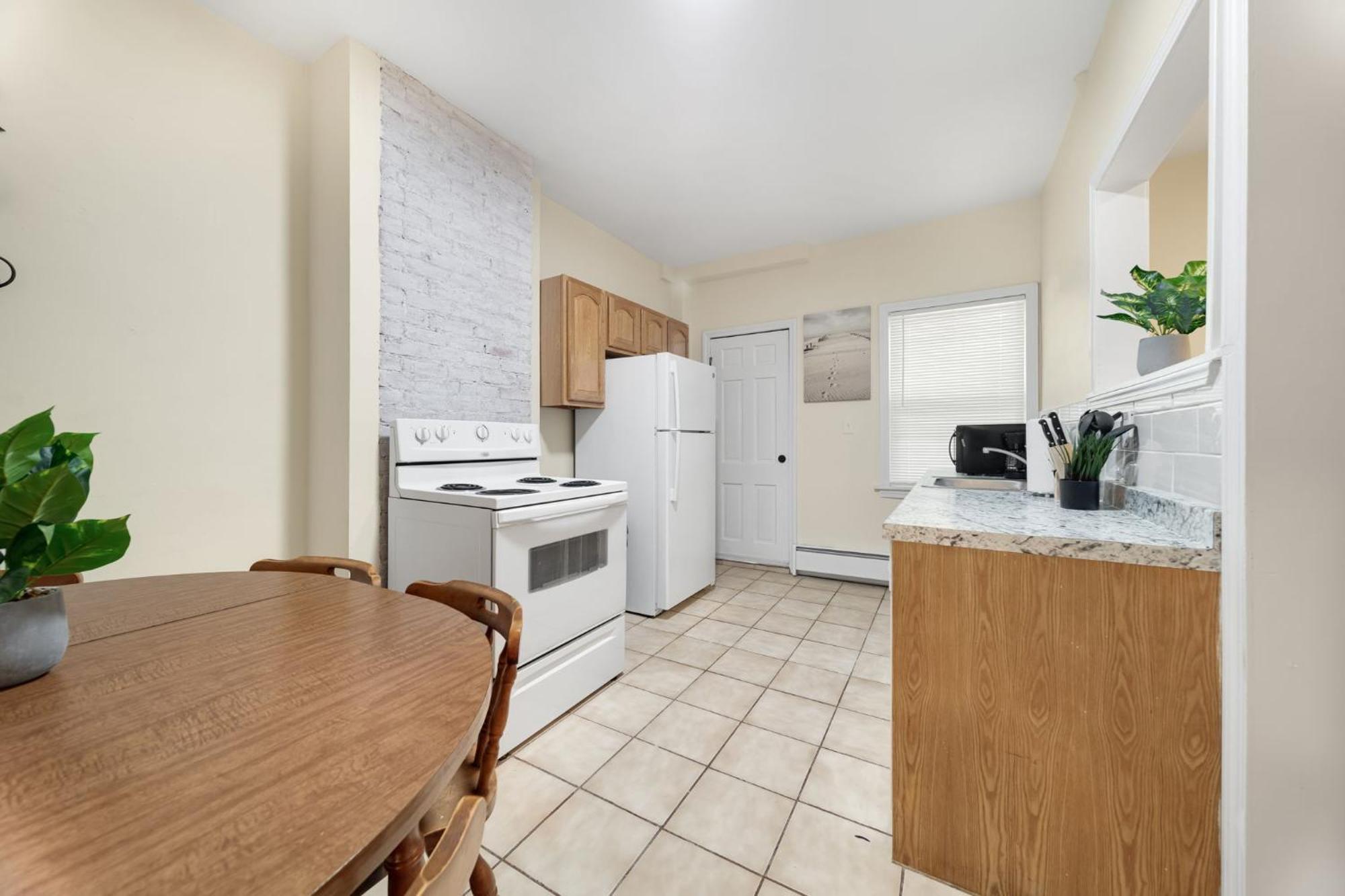 Newly Renovated 2Br1Ba Apt At The Boston City מראה חיצוני תמונה
